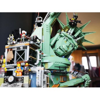 ⭐3178 pz BENVENUTI AD APOCALISSEBURG COMPATIBILE LEGO MOVIE 2 COSTRUZIONI 70840