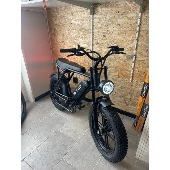 BICICLETTA ELETTRICA E-BIKE  V8 bici elettrica 750W motore 48V 15Ah MAX SPEED 50 KM/H  + LUCI